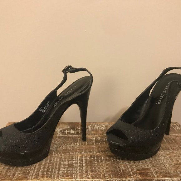 Jeffrey Tyler platform heels - Picture 2 of 6